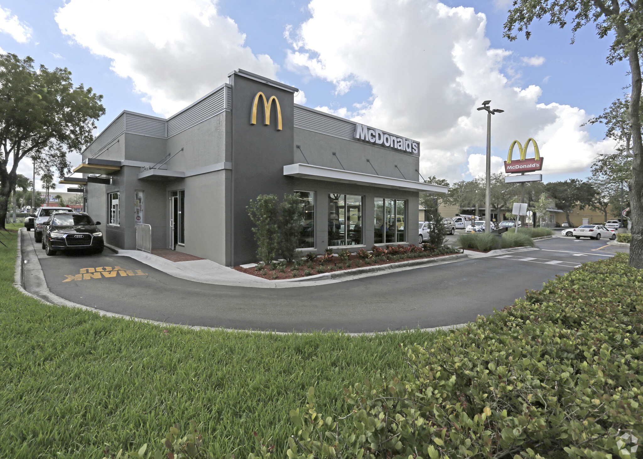13890 SW 56th St, Miami, FL for lease Primary Photo- Image 1 of 23