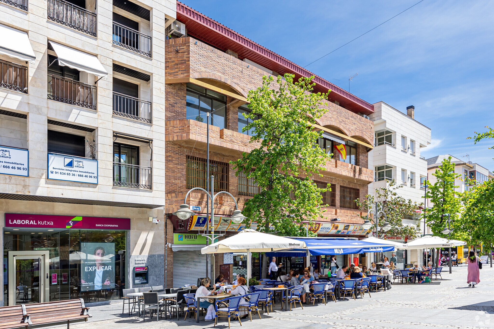 Calle Gran Vía, 37, Majadahonda, Madrid for sale Primary Photo- Image 1 of 3