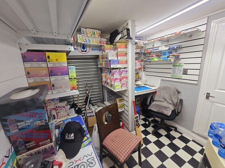 86 High St, Bradford à vendre - Photo du bâtiment - Image 3 de 22