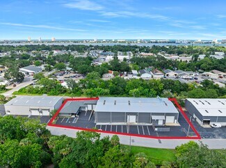 Plus de détails pour 711 Commercial Dr, Daytona Beach, FL - Industriel à louer