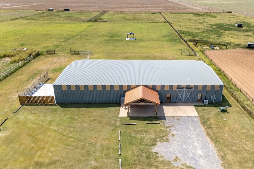 20500 N 2810 Rd, Kingfisher, OK for sale - Aerial - Image 3 of 54