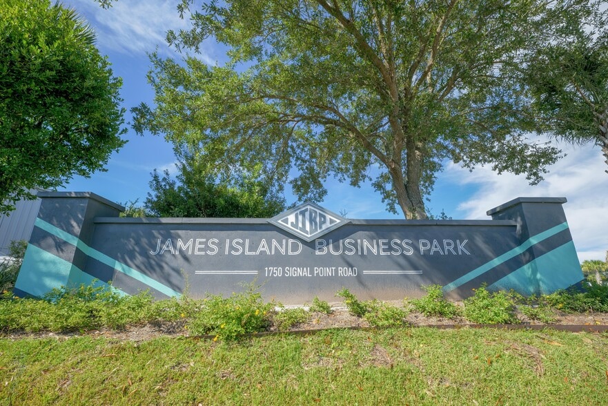 1750 Signal Point Rd, Charleston, SC for lease - Building Photo - Image 2 of 12