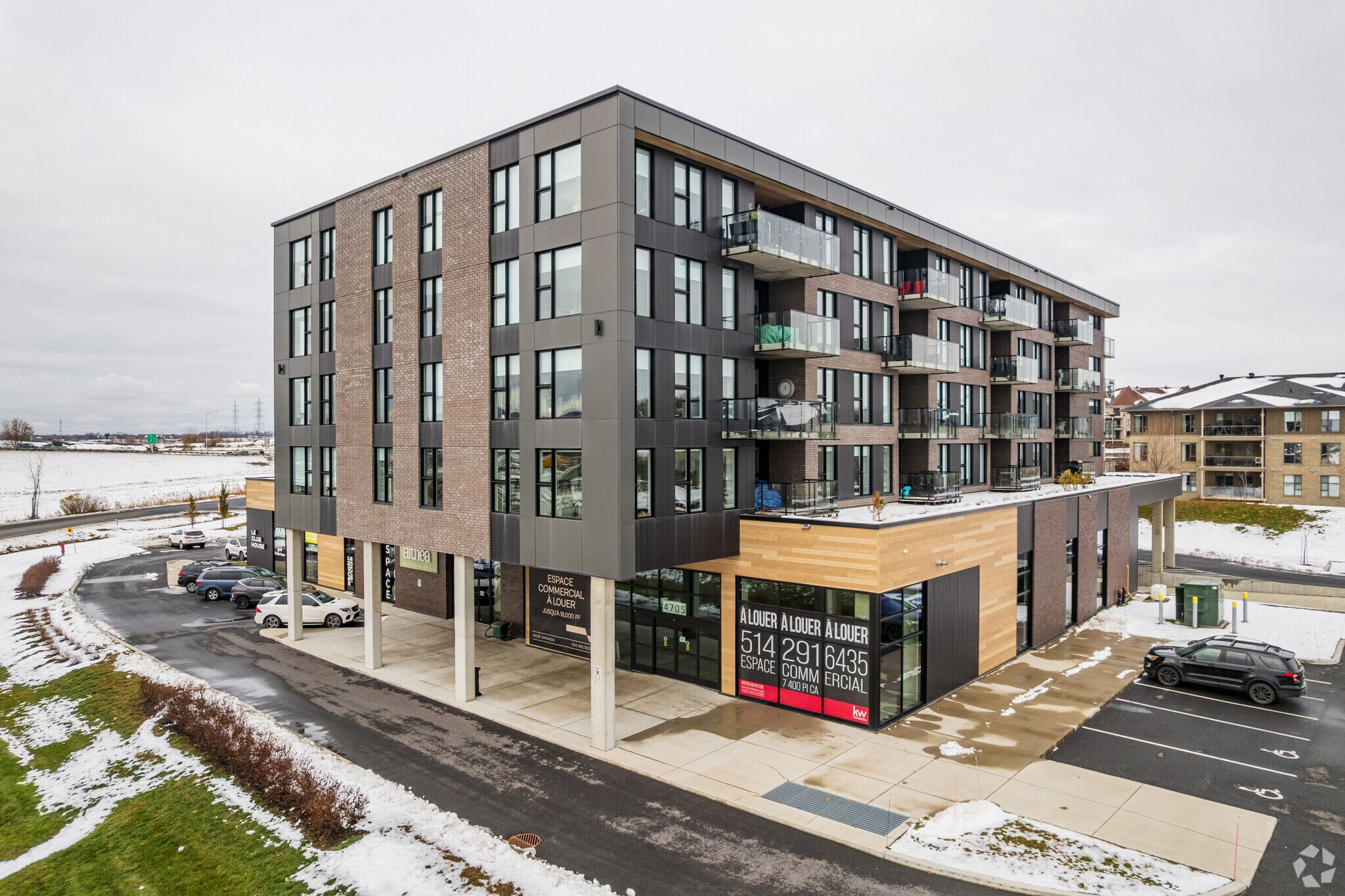 4500 - 4605 Ch Du Crépuscule, Saint-Mathieu-de-Beloeil, QC for lease Primary Photo- Image 1 of 4