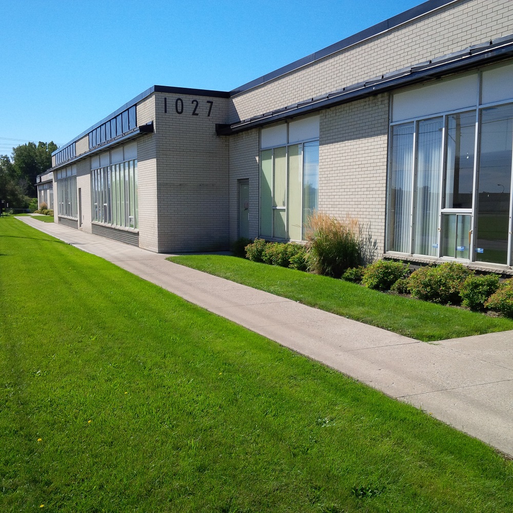 1027 Clarke Rd, London, ON for lease Primary Photo- Image 1 of 4