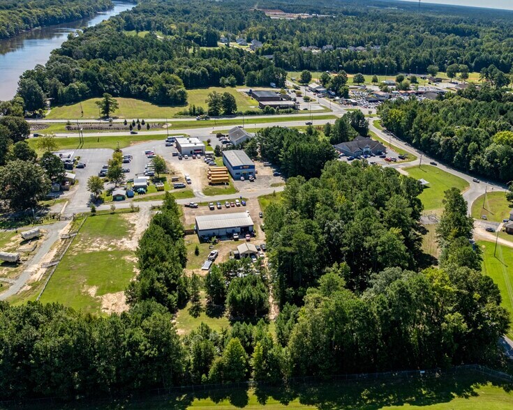 W Duncan Street, Lillington, NC à vendre - Aérien - Image 3 de 18