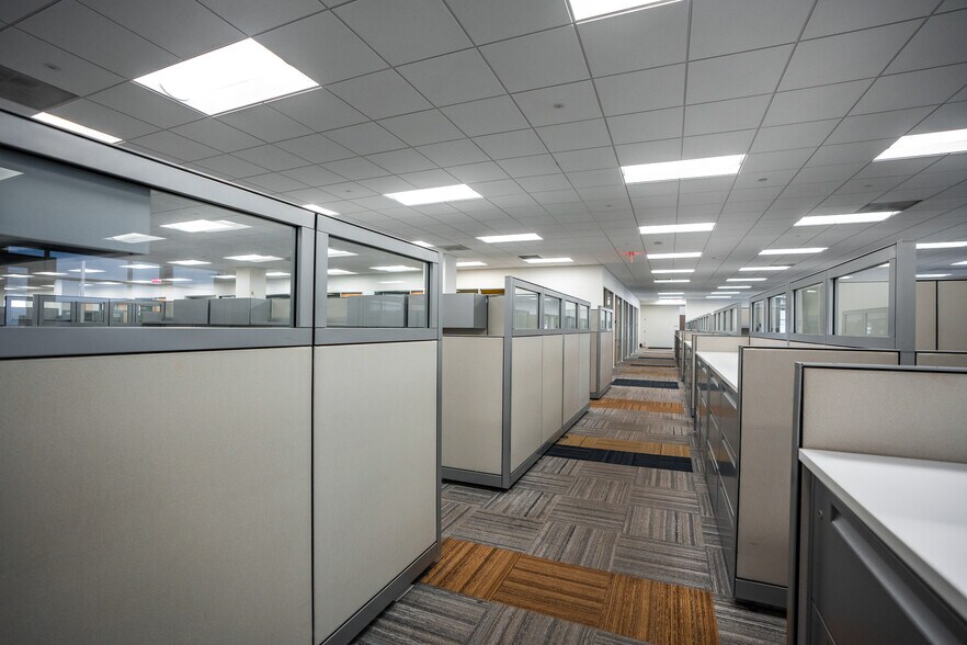 102 Jay St, La Crosse, WI à louer - Photo intérieure - Image 3 de 7