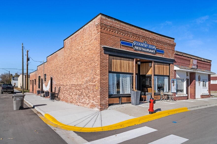 320 Railway Ave, Granum, AB for lease - Building Photo - Image 2 of 16