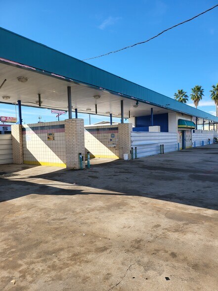 4444 Highway 6 N, Houston, TX for lease - Building Photo - Image 3 of 7