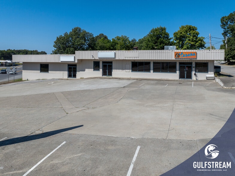 631 Henton St, Livermore, KY for sale - Building Photo - Image 2 of 15