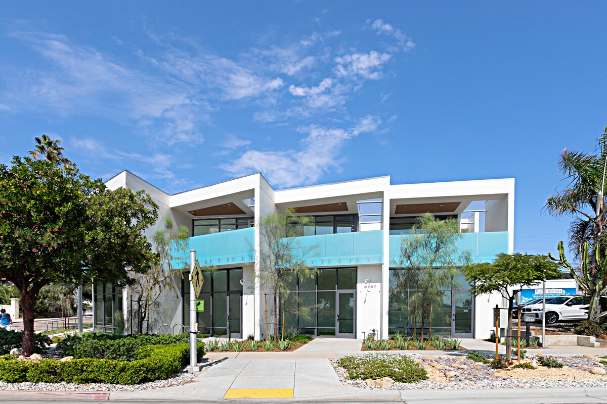 5785 La Jolla Blvd, La Jolla, CA à louer Photo principale- Image 1 de 3