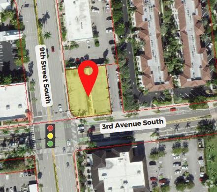 271 9th St S, Naples, FL à vendre - Photo du bâtiment - Image 2 de 3