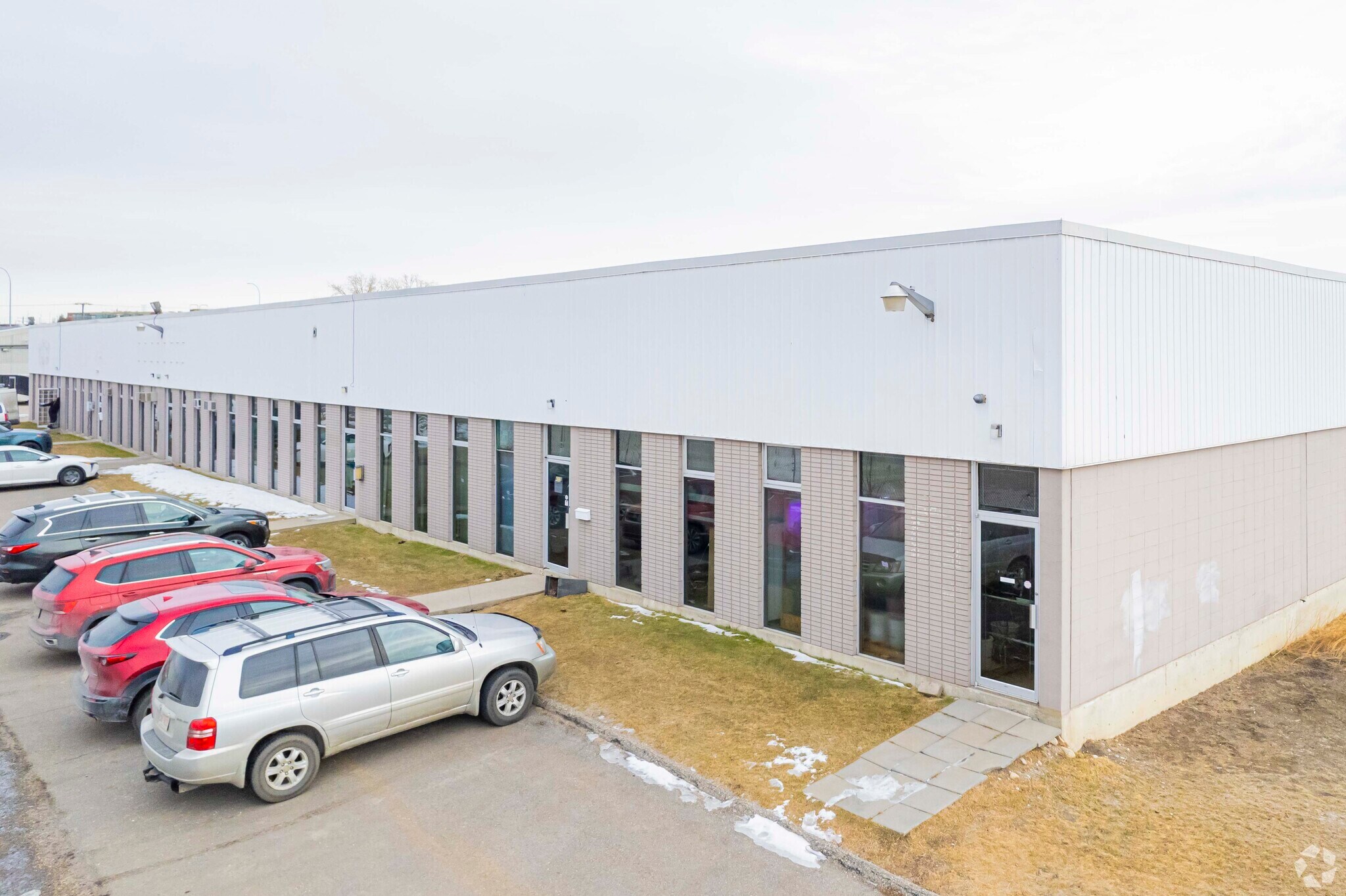 4313-4327 Manhattan Rd SE, Calgary, AB for sale Primary Photo- Image 1 of 1