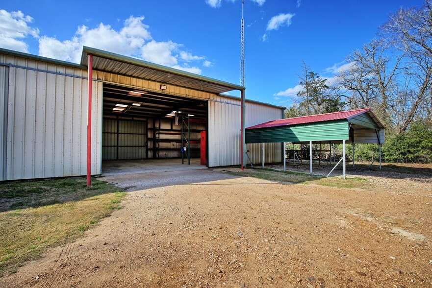 1374 State Hwy 71, Bastrop, TX for lease - Building Photo - Image 3 of 53