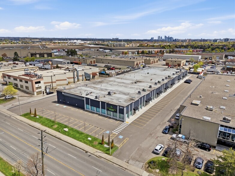 397 Humberline Dr, Toronto, ON for sale - Aerial - Image 1 of 15