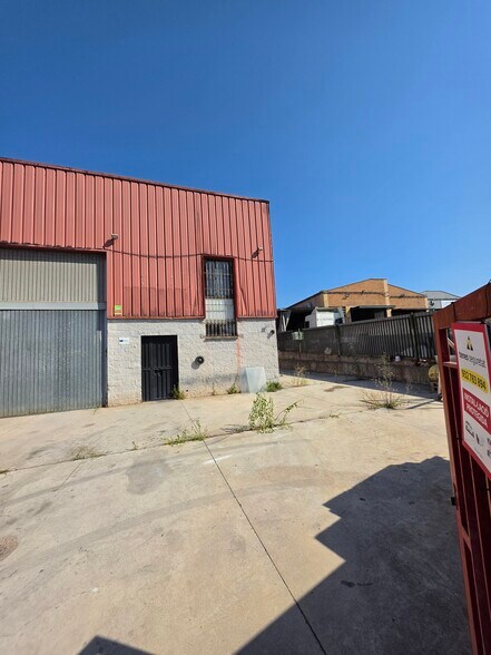 Industrial in Polinyà, Barcelona for lease - Building Photo - Image 3 of 5