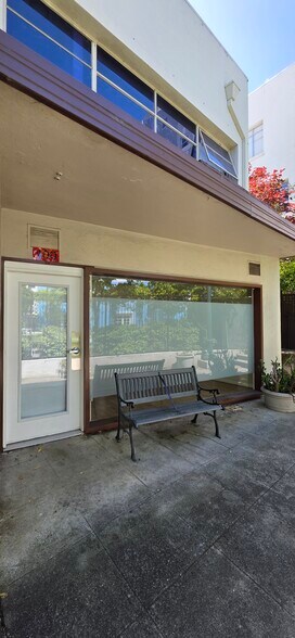 400 Benjamin Franklin Ct., San Mateo, CA à louer - Photo du bâtiment - Image 3 de 9