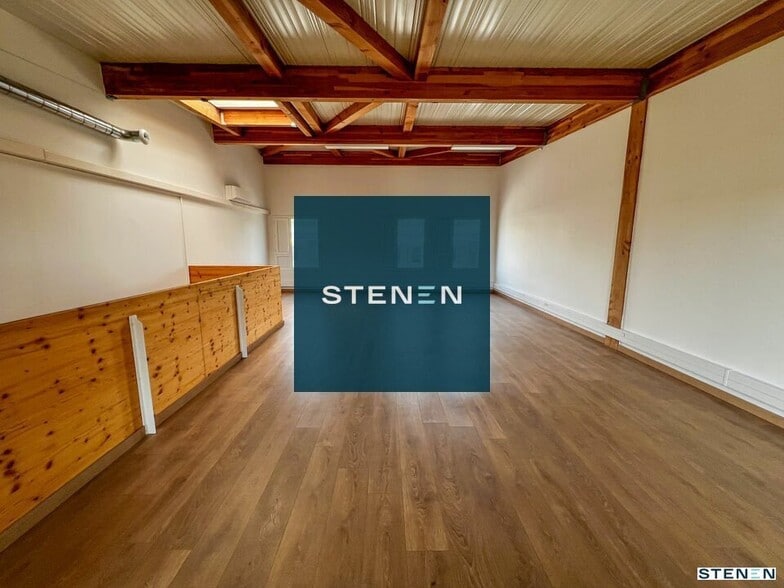 Flex in Avignon for lease - Interior Photo - Image 1 of 5