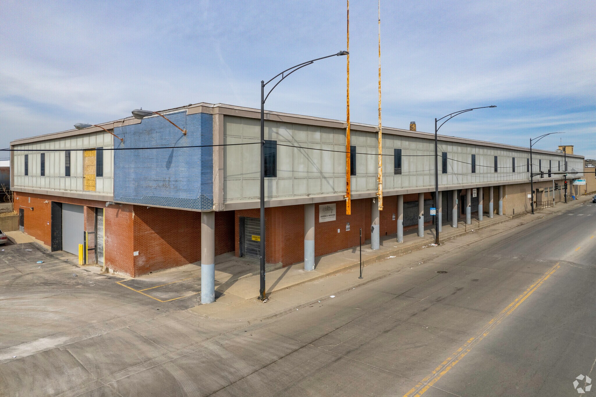 500 N Pulaski Rd, Chicago, IL à louer Photo principale- Image 1 de 12