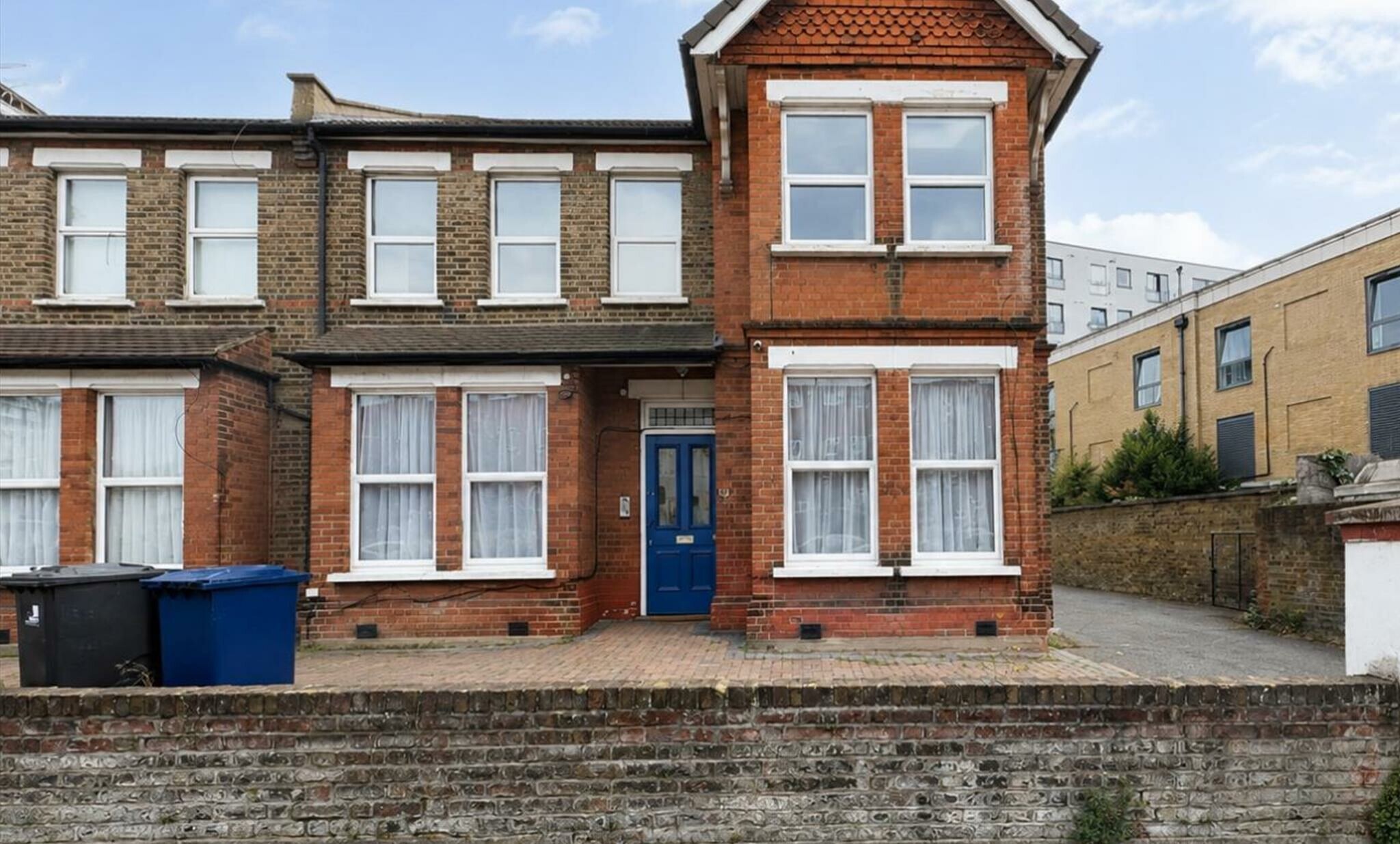 39 Broughton Rd, Londres à louer Photo principale- Image 1 de 6