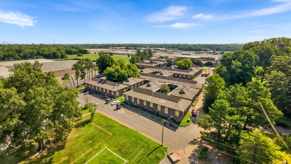 1920 Florida St, Memphis, TN à vendre - Photo du bâtiment - Image 2 de 14