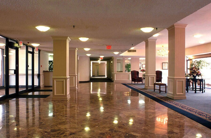 1350 Beverly Rd, McLean, VA à louer - Photo du bâtiment - Image 2 de 79