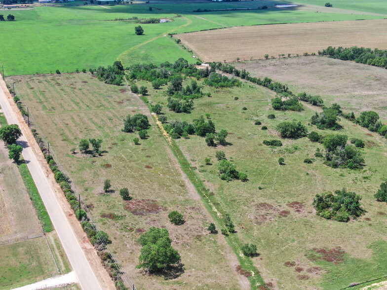 00 Fields Store, Waller, TX for sale - Building Photo - Image 2 of 10