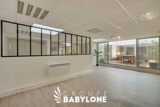 10 Rue Rouget De Lisle, Courbevoie for lease Interior Photo- Image 2 of 13