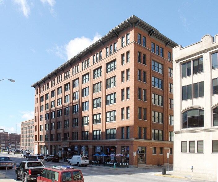 36 S Pennsylvania St, Indianapolis, IN à louer - Photo du bâtiment - Image 3 de 24
