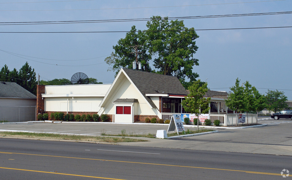 2335 S Smithville Rd, Dayton, OH for sale - Primary Photo - Image 1 of 1