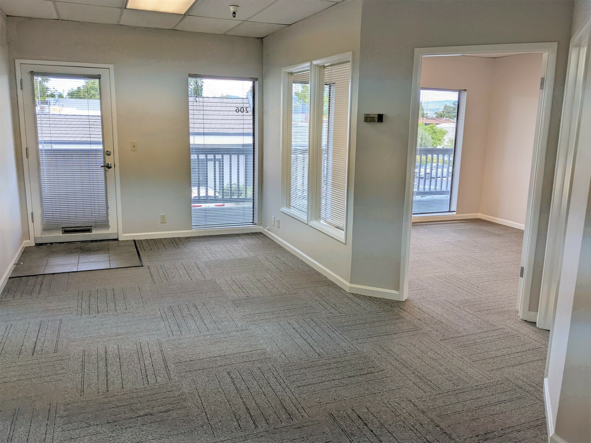 1100 Lincoln Ave, Napa, CA for lease Interior Photo- Image 1 of 4
