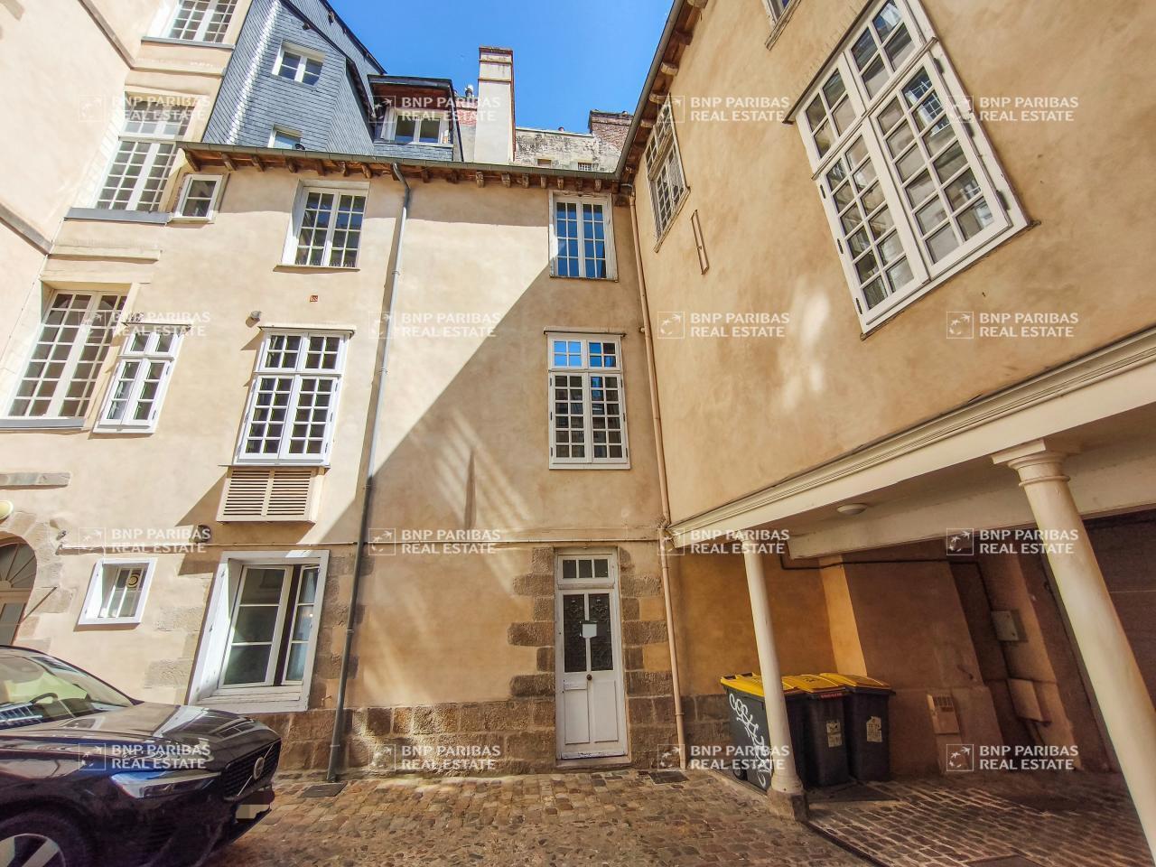 Office in Rennes for sale Building Photo- Image 1 of 7