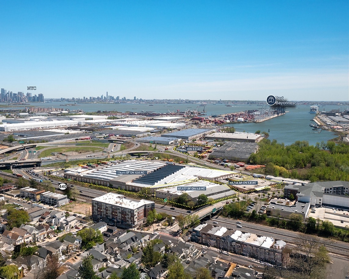 169 Pulaski St, Bayonne, NJ for lease Primary Photo- Image 1 of 6