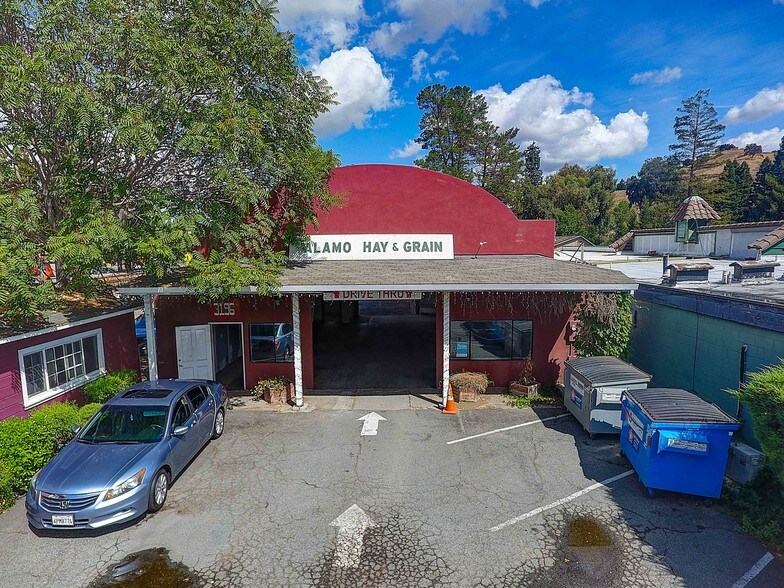 3196 Danville Blvd, Alamo, CA à vendre - Photo du bâtiment - Image 2 de 13