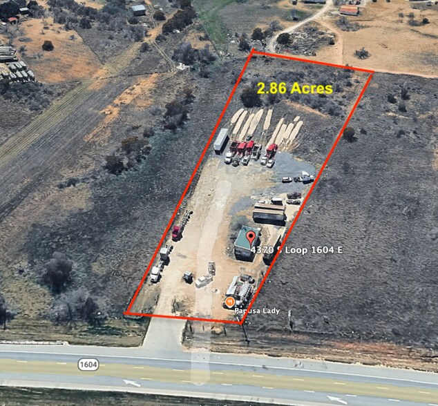 4370 1604 E loop, Elmendorf, TX à vendre - Photo du bâtiment - Image 2 de 2