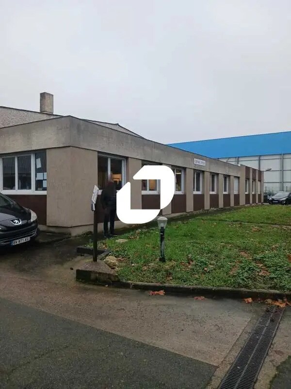 Industriel dans Vitry-sur-Seine à vendre Photo du bâtiment- Image 1 de 18