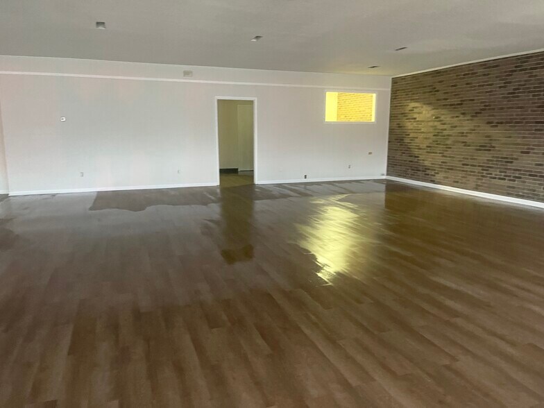 205 W Moultrie Dr, Blytheville, AR à vendre - Photo du bâtiment - Image 3 de 33