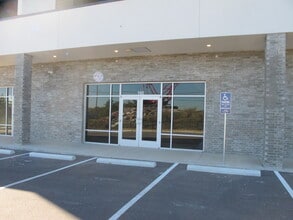 2620 W Sunshine St, Springfield, MO à louer Photo intérieure- Image 1 de 1