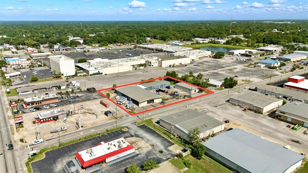 3225 N L St, Pensacola, FL à vendre - Photo principale - Image 1 de 13