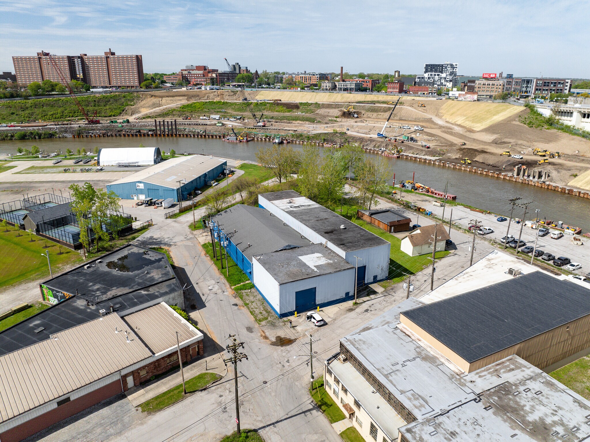 1720 Fall St, Cleveland, OH for lease Building Photo- Image 1 of 11