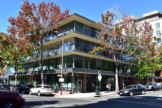 2020 Milvia St, Berkeley, CA - Aérien  Vue de la carte