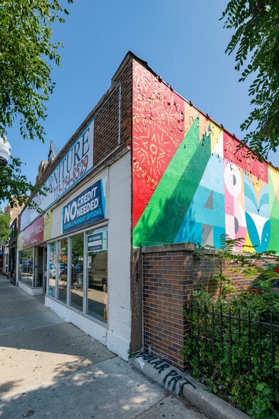 7015 N Clark St, Chicago, IL for sale - Building Photo - Image 2 of 6
