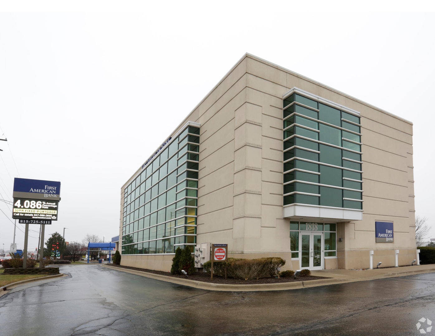 1818 W Jefferson St, Joliet, IL for lease Interior Photo- Image 1 of 1