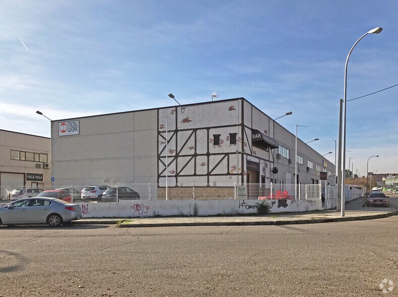 Industrial in Coslada, Madrid for lease - Building Photo - Image 2 of 3