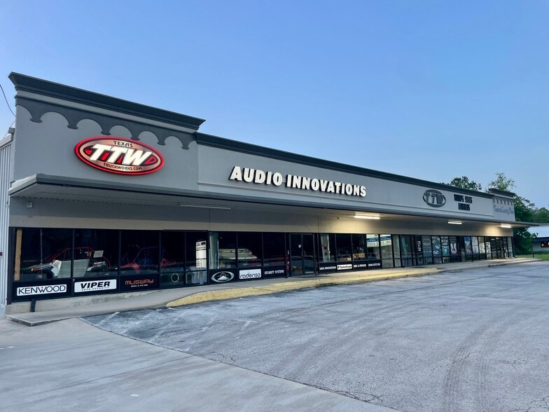 32403 Fm-2978, Magnolia, TX for lease - Building Photo - Image 2 of 3