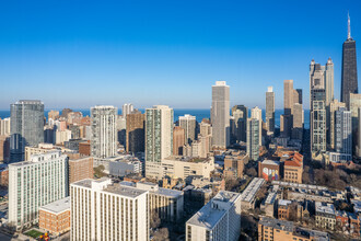 1030 N Clark St, Chicago, IL - Aérien  Vue de la carte