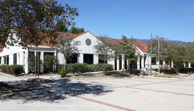 4130 Hallmark Pky, San Bernardino, CA à louer Photo intérieure- Image 1 de 2