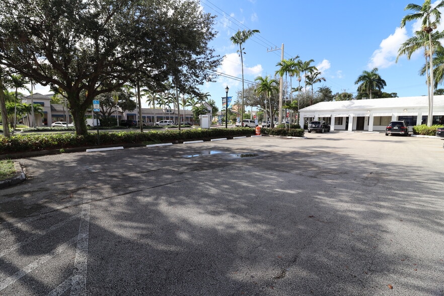 6731-6755 Sunset Strip, Sunrise, FL for lease - Building Photo - Image 2 of 24