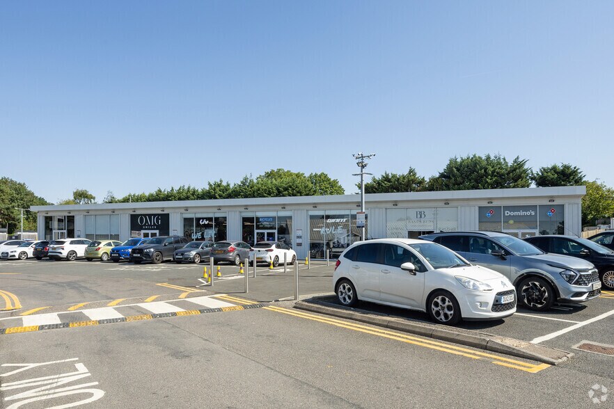 North Orbital Rd, St Albans à vendre - Photo du bâtiment - Image 3 de 3