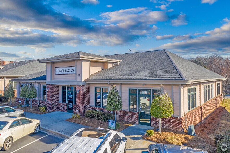 323 Coddle Market Dr NW, Concord, NC for lease - Primary Photo - Image 3 of 5