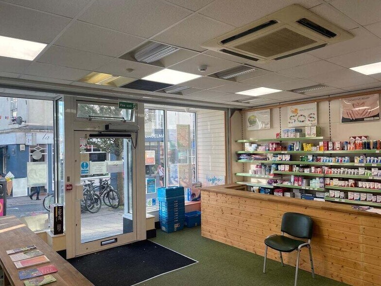 24 St James St, Brighton for sale - Building Photo - Image 2 of 10